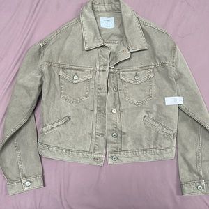 Women’s Jean Jacket